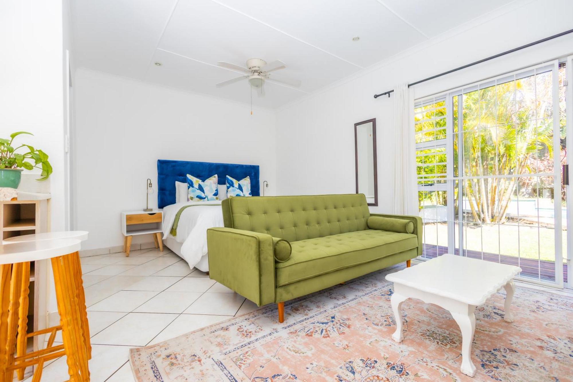 The Yellow Door Guesthouse East London Εξωτερικό φωτογραφία