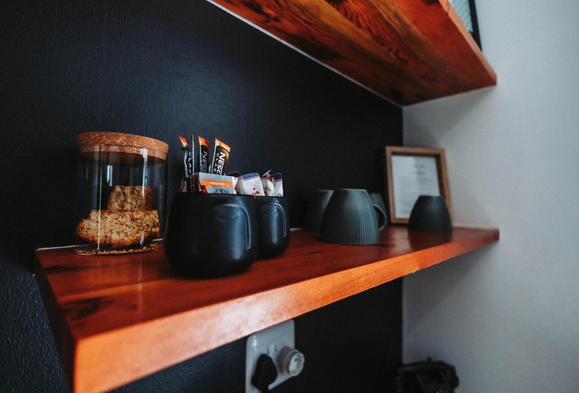 The Yellow Door Guesthouse East London Εξωτερικό φωτογραφία