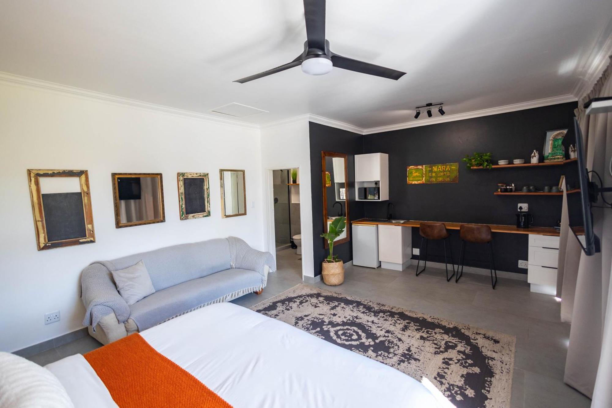 The Yellow Door Guesthouse East London Εξωτερικό φωτογραφία